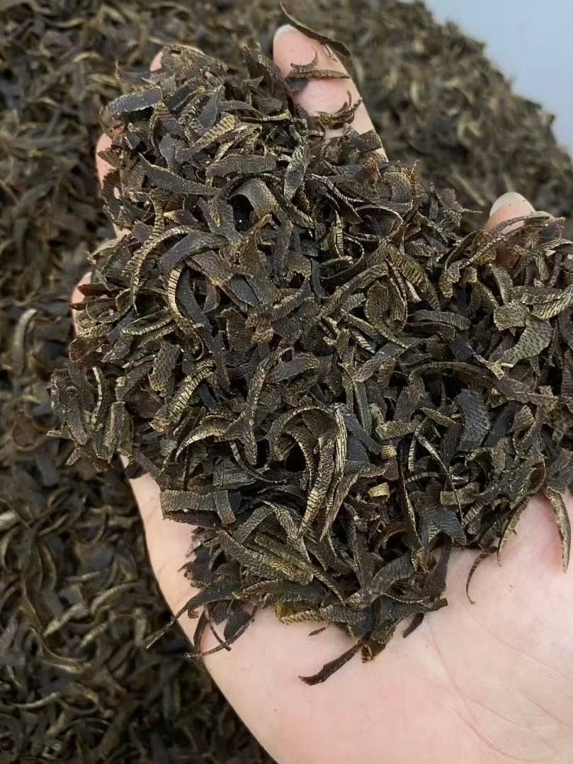 Sinking Kynam Agarwood Shavings – Handcrafted Incense for Burning  Meditation