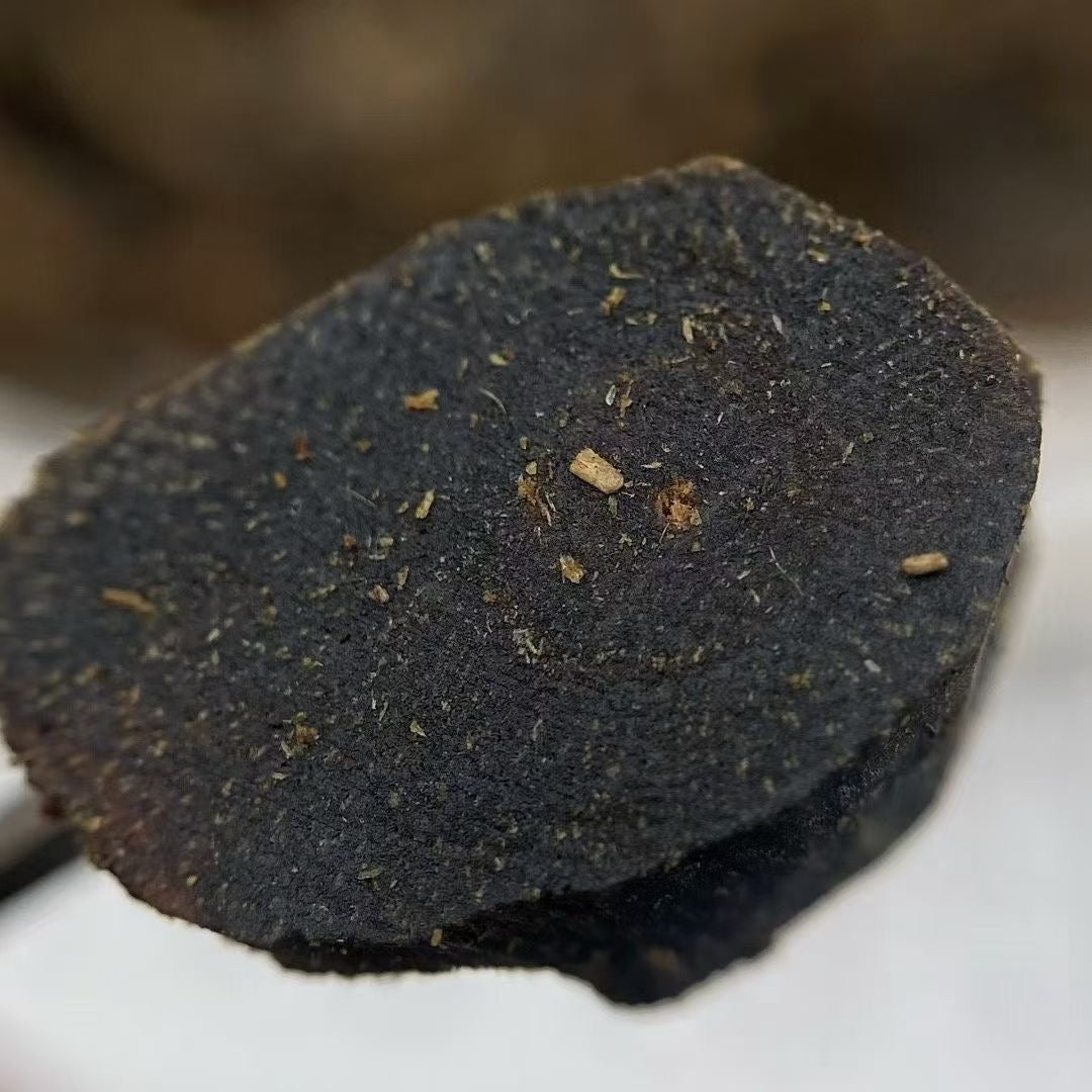 Sinking-Grade Purple Kynam Agarwood Chips — Handcrafted for Incense, Tea, and Water Infusion