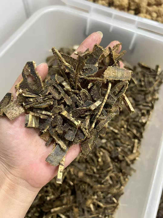 Kynam Agarwood Chips – High-Oil for Incense