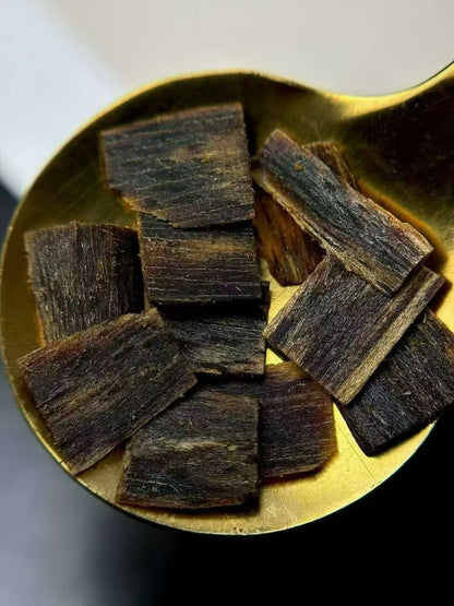 Kynam Agarwood Chips | Raw Fragments | Full-Oil Sinking | For Incense